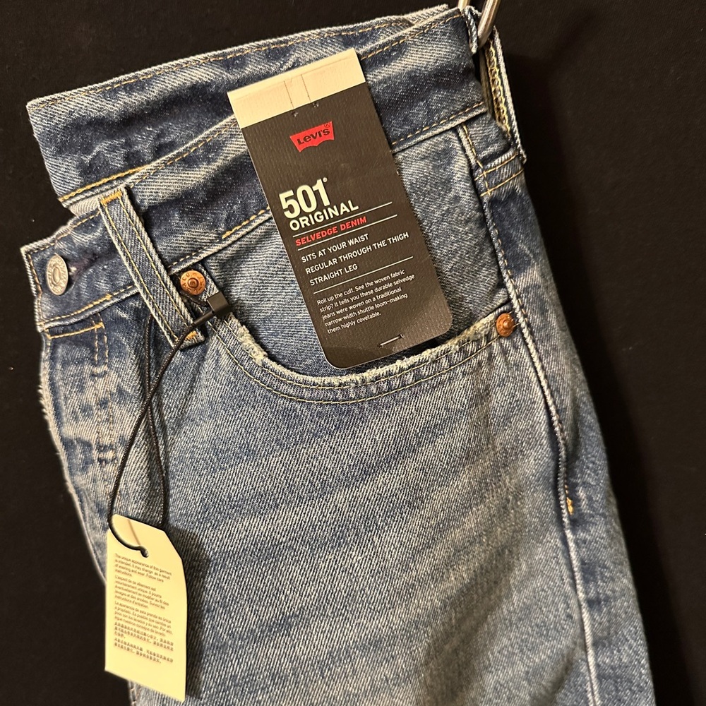 Levi's Men's 501 Original Premium Selvedge Denim. Sz 32x29 MSRP: $148 NWT